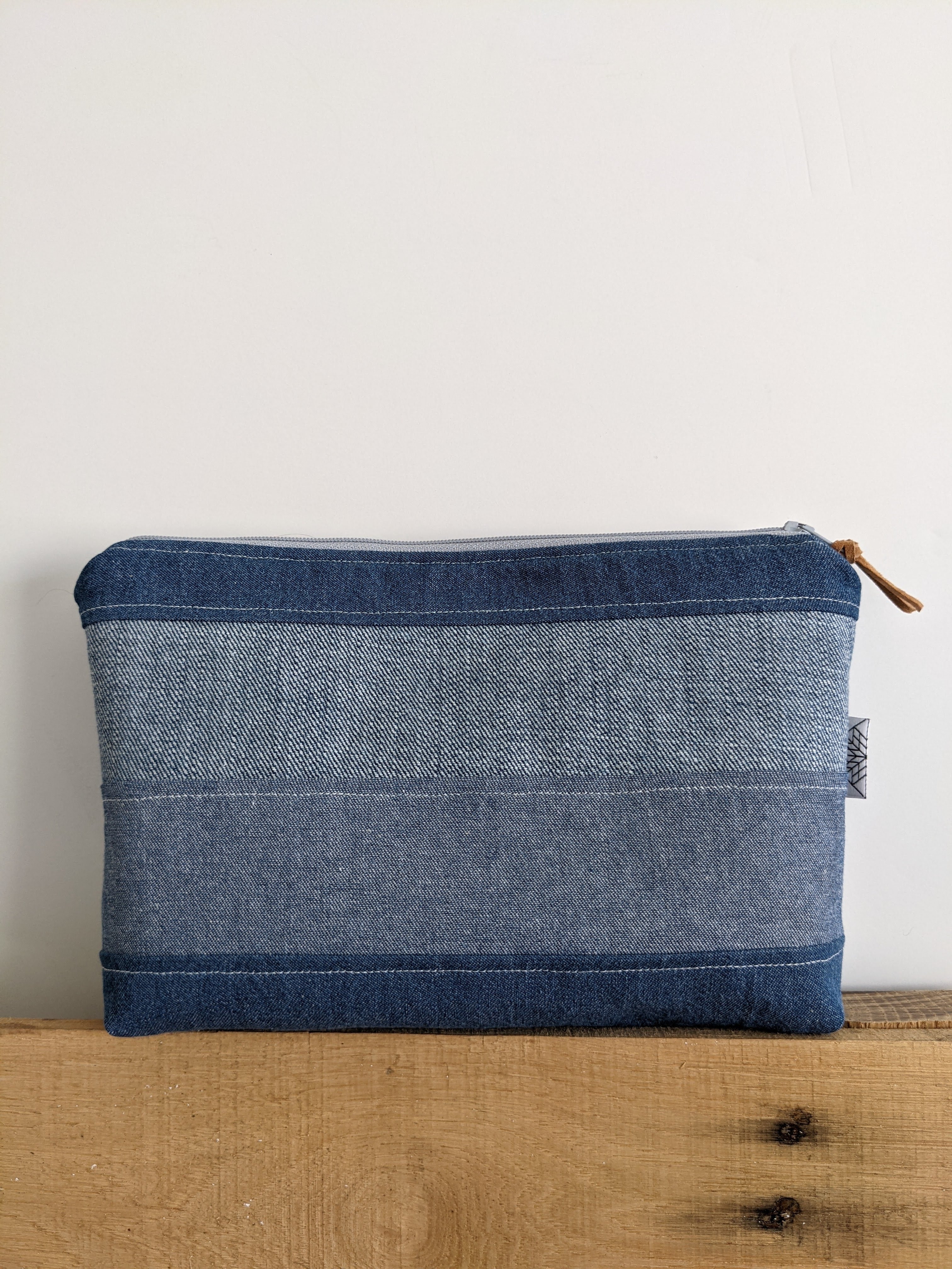Quilted Patchwork Zip Pouch 020