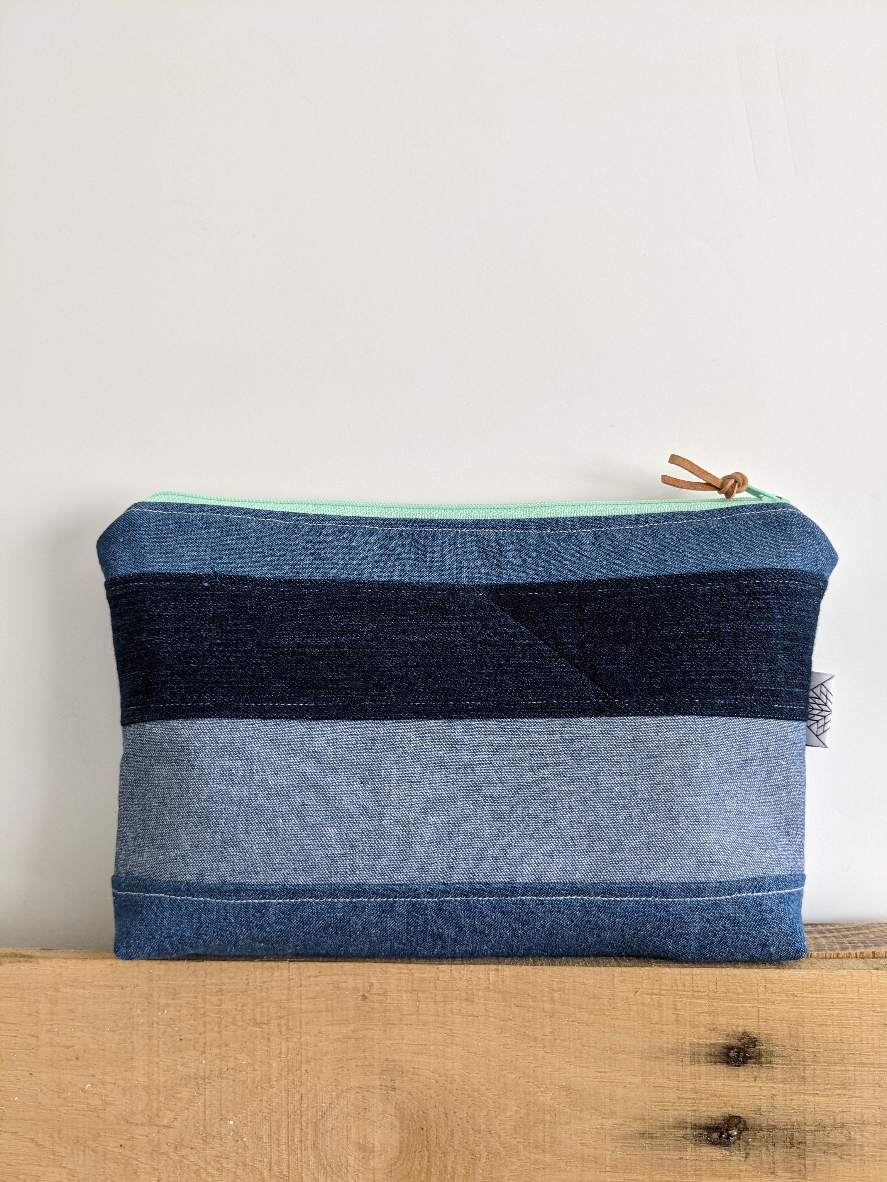 Quilted Patchwork Zip Pouch 027