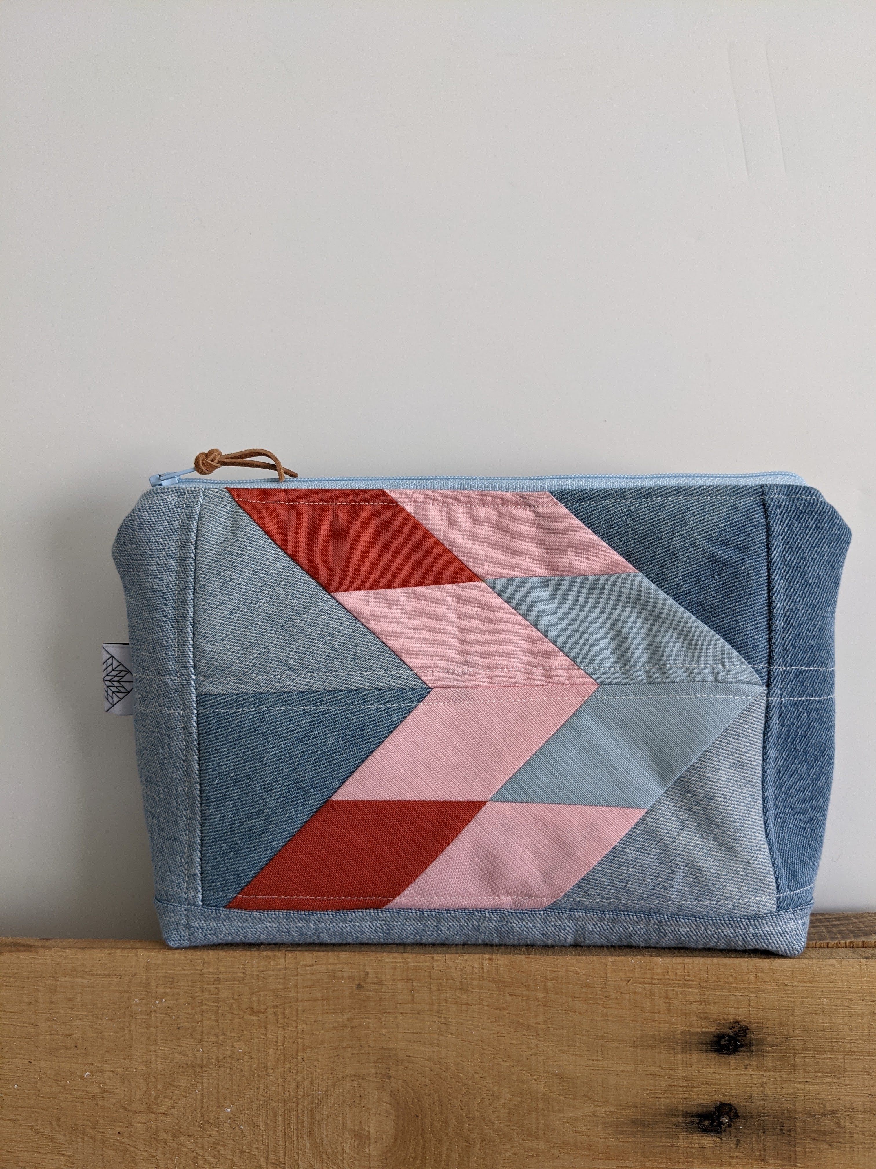 Quilted Patchwork Zip Pouch 028