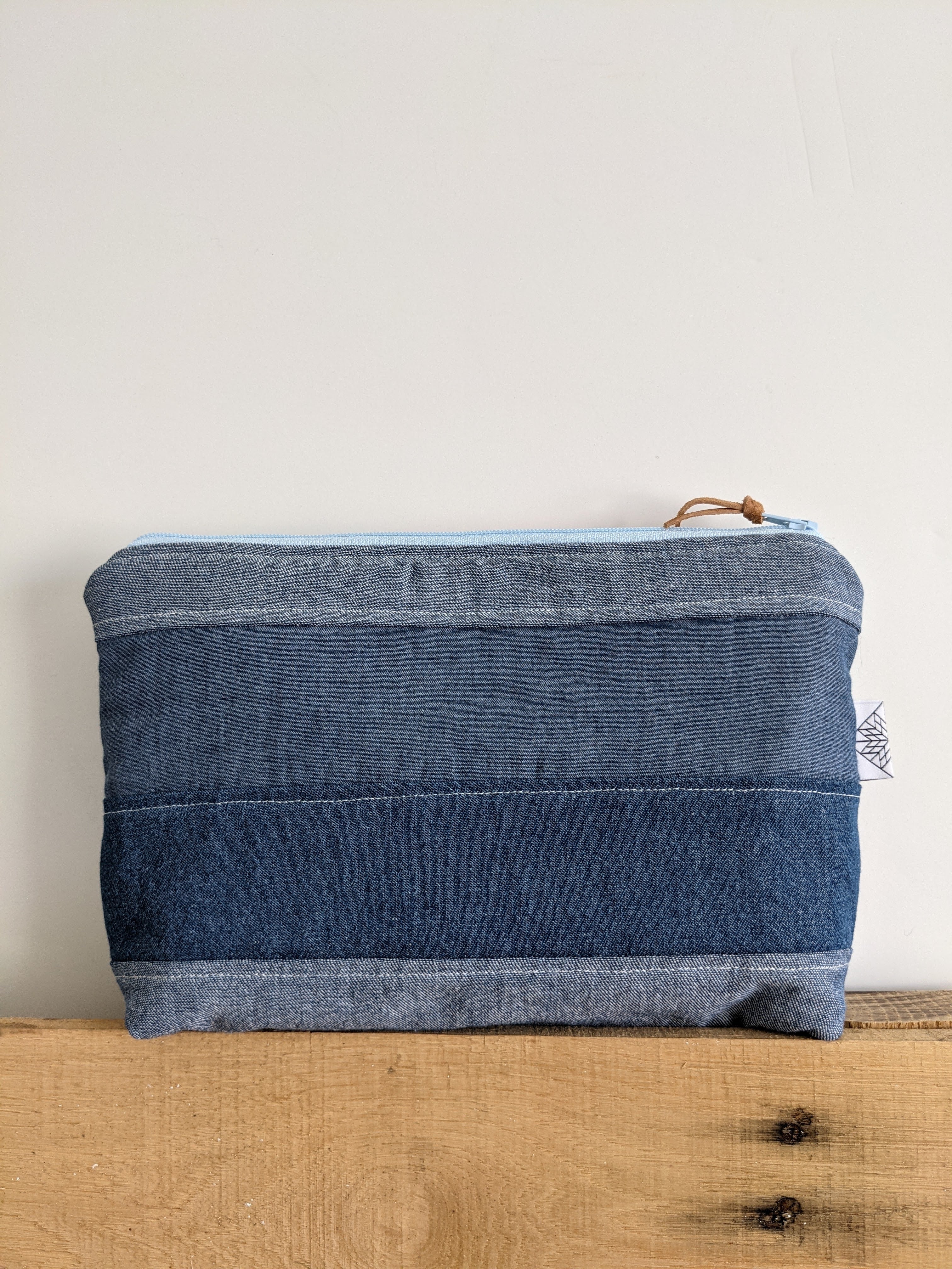 Quilted Patchwork Zip Pouch 028
