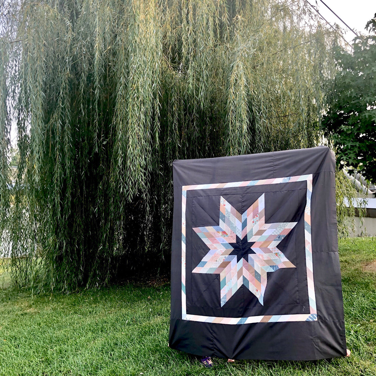 Patchwork Lone Star Quilt Pattern - PDF quilt made by Jessica