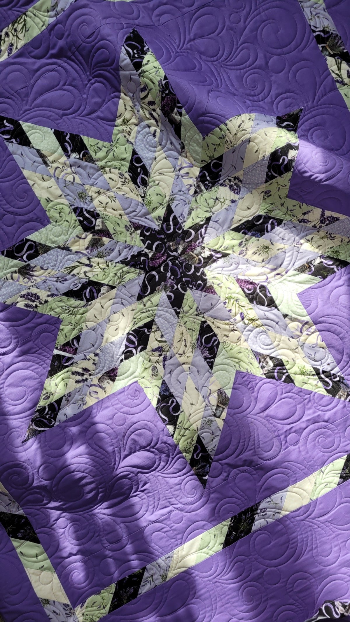 Patchwork Lone Star Quilt Pattern - PDF quilt made by Lisa
