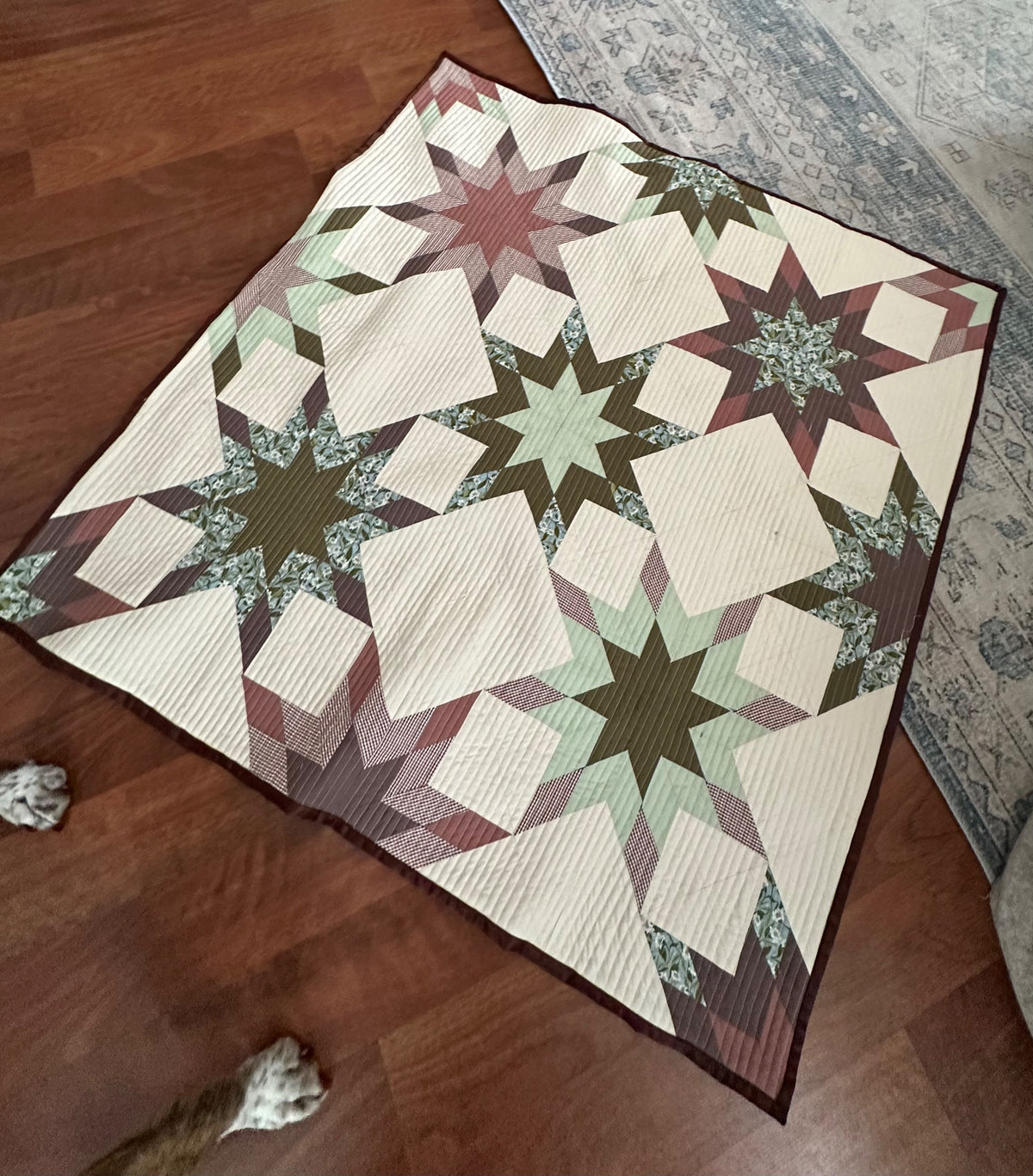 Not Alone Star Quilt Pattern - PDF quilt made by Alya