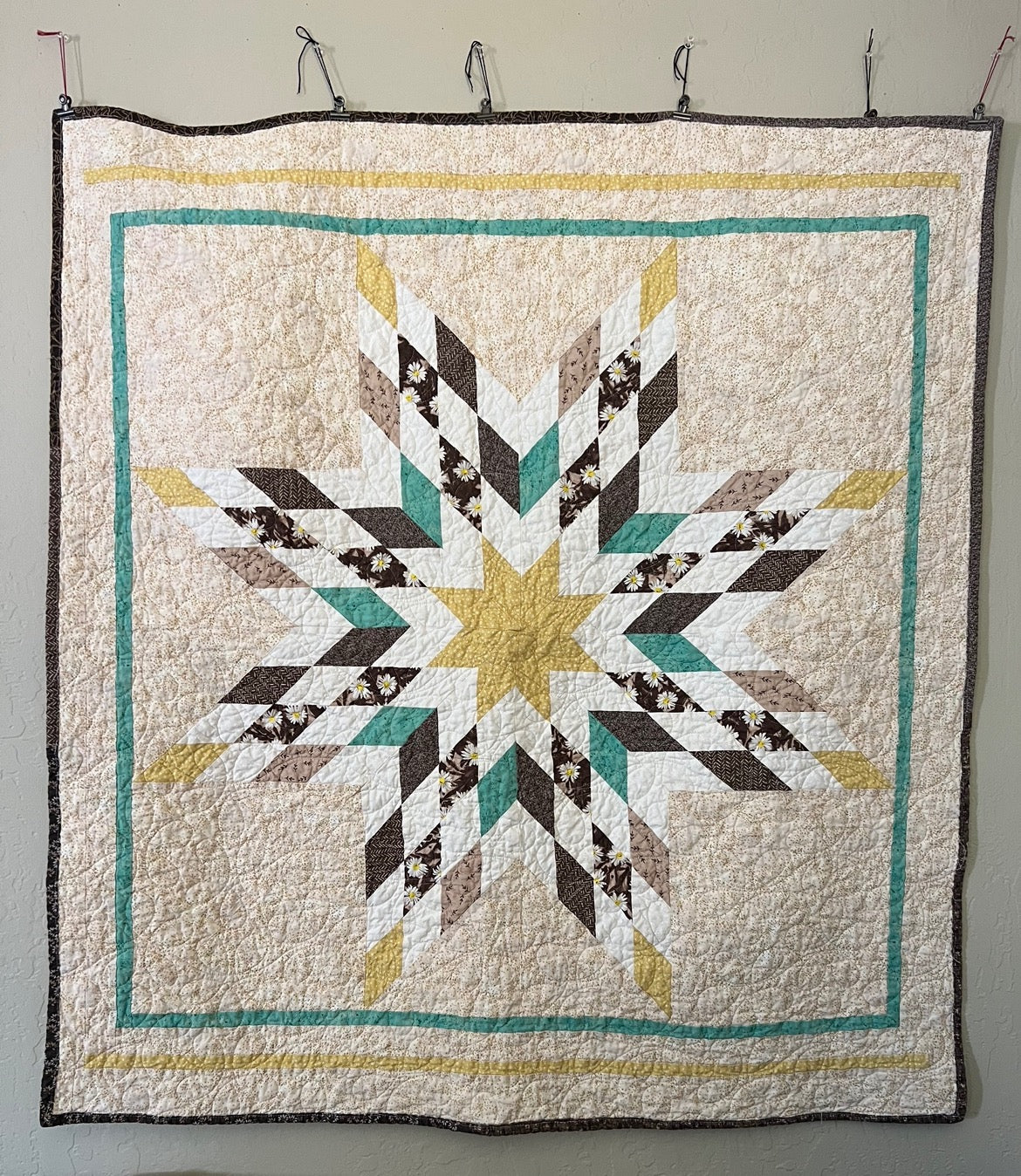 Patchwork Lone Star Quilt Pattern - PDF quilt made by Nicole