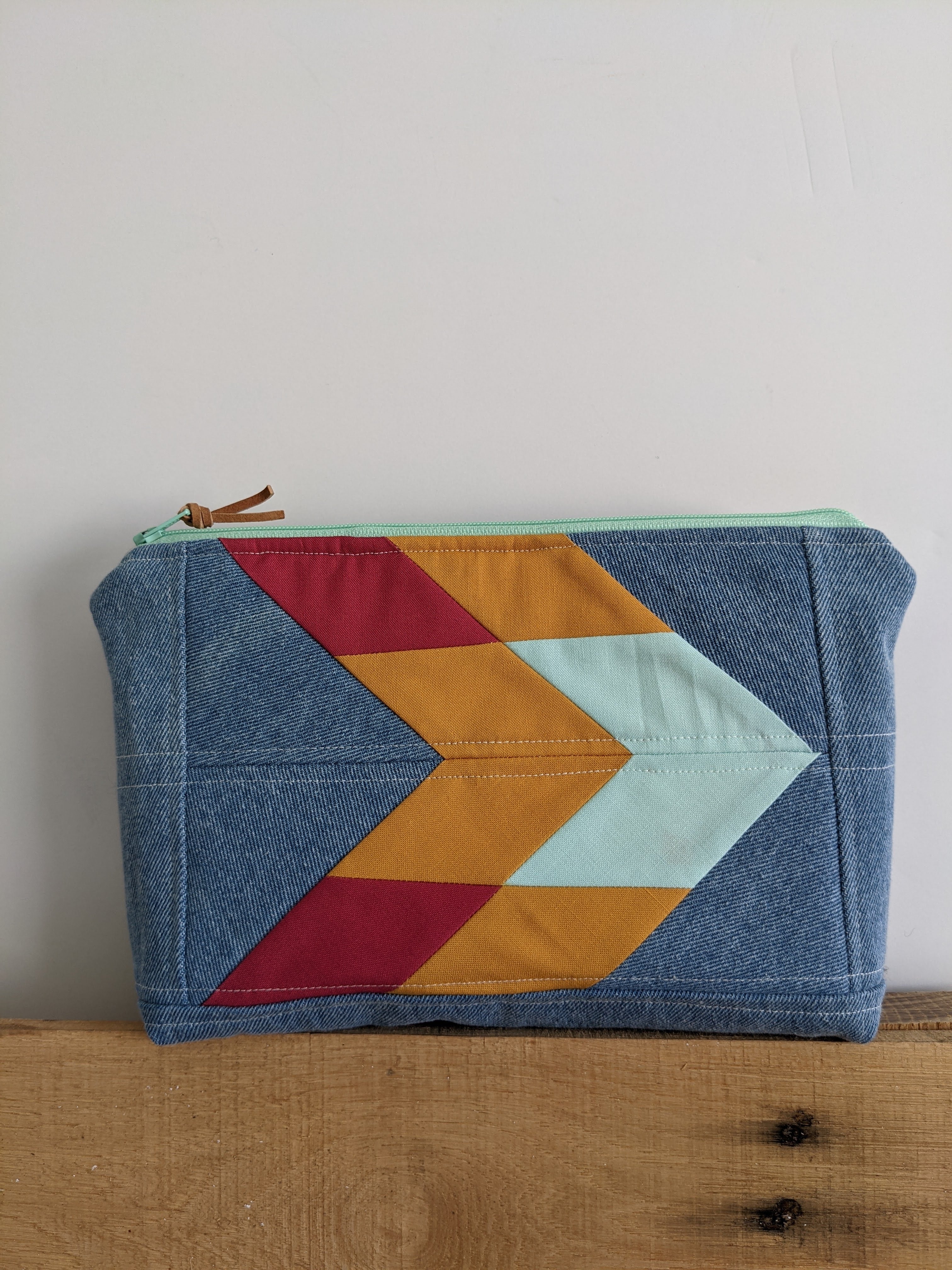 Quilted Patchwork Zip Pouch 027